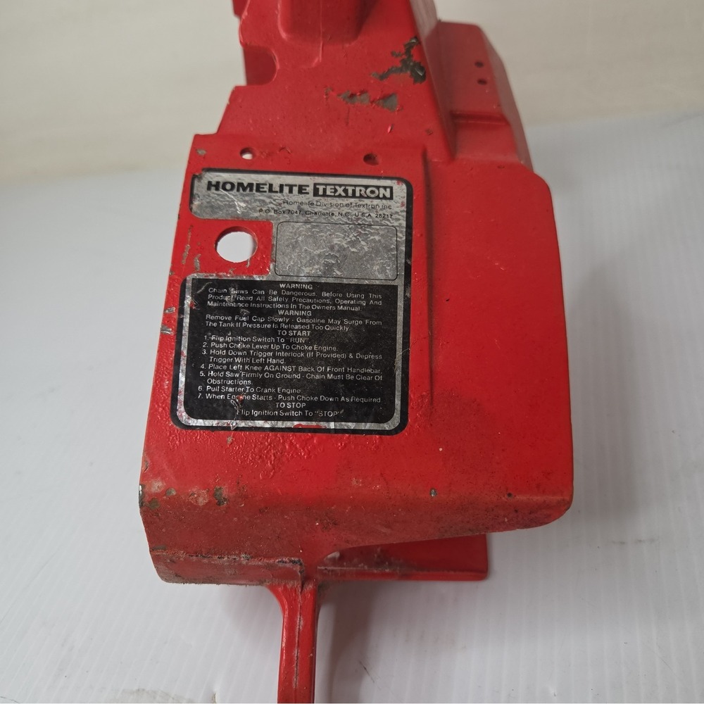 Homelite VI Super 2 SL Chainsaw NOS Engine Housing 70662-B Red